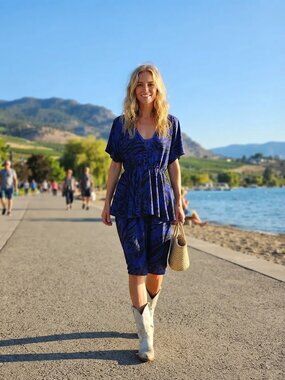 Vintage 80s Blue & Black Patterned Women's Midi Dress